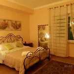 Semesterbostad Casa Lauretta - Terrazza Con Idromassaggio - Garage Wifi E Bici Gratuite