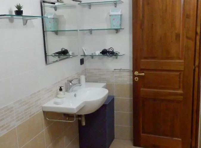 Casa Lauretta - Terrazza - Garage Wifi E Bici Gratuite * Lecce
