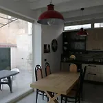 Casa Lauretta - Terrazza Con Idromassaggio - Garage Wifi E Bici Gratuite * Lecce