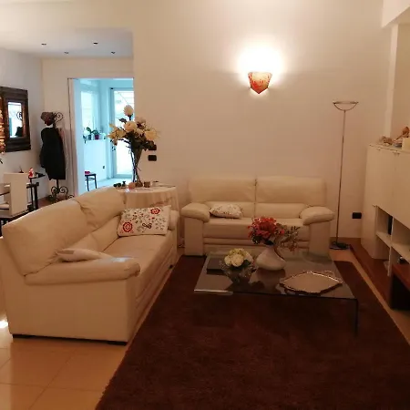 Holiday home Casa Lauretta - Terrazza - Garage Wifi E Bici Gratuite