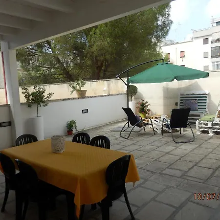 Casa Lauretta - Terrazza - Garage Wifi E Bici Gratuite *