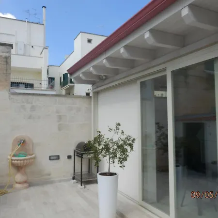 Casa Lauretta - Terrazza - Garage Wifi E Bici Gratuite