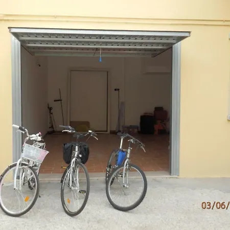 Casa Lauretta - Terrazza - Garage Wifi E Bici Gratuite Holiday home *