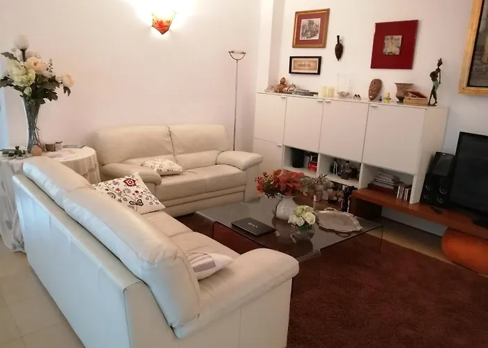 Semesterbostad Casa Lauretta - Terrazza Con Idromassaggio - Garage Wifi E Bici Gratuite Lecce