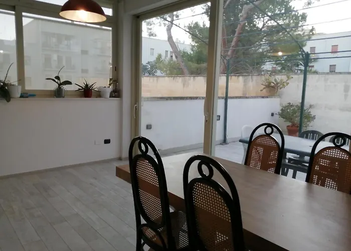 Casa Lauretta - Terrazza Con Idromassaggio - Garage Wifi E Bici Gratuite