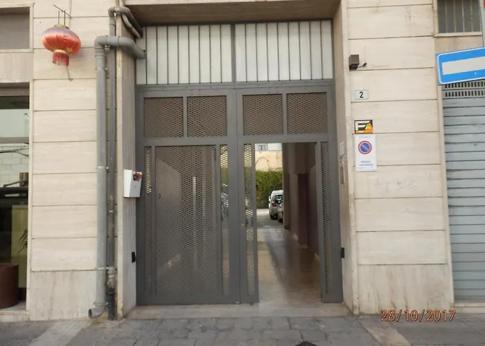 Semesterbostad Casa Lauretta - Terrazza Con Idromassaggio - Garage Wifi E Bici Gratuite Lecce