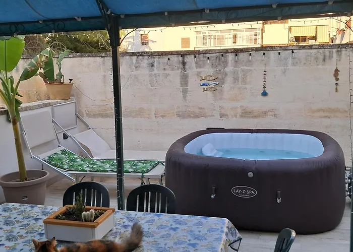 Casa Lauretta - Terrazza Con Idromassaggio - Garage Wifi E Bici Gratuite Semesterbostad *