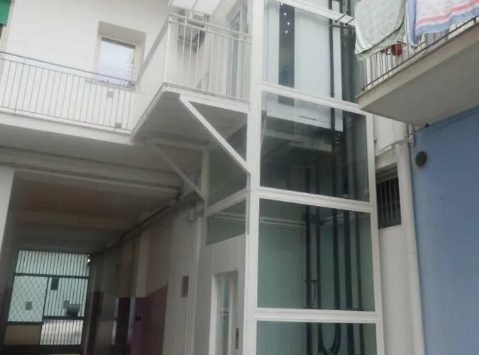 Casa Lauretta - Terrazza Con Idromassaggio - Garage Wifi E Bici Gratuite Semesterbostad Lecce